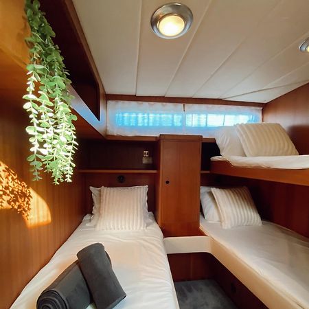 Malmo'S Yacht Hotel Valencia Kültér fotó