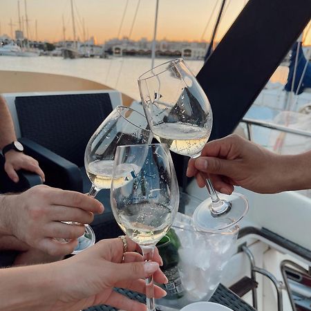 Malmo'S Yacht Hotel Valencia Kültér fotó