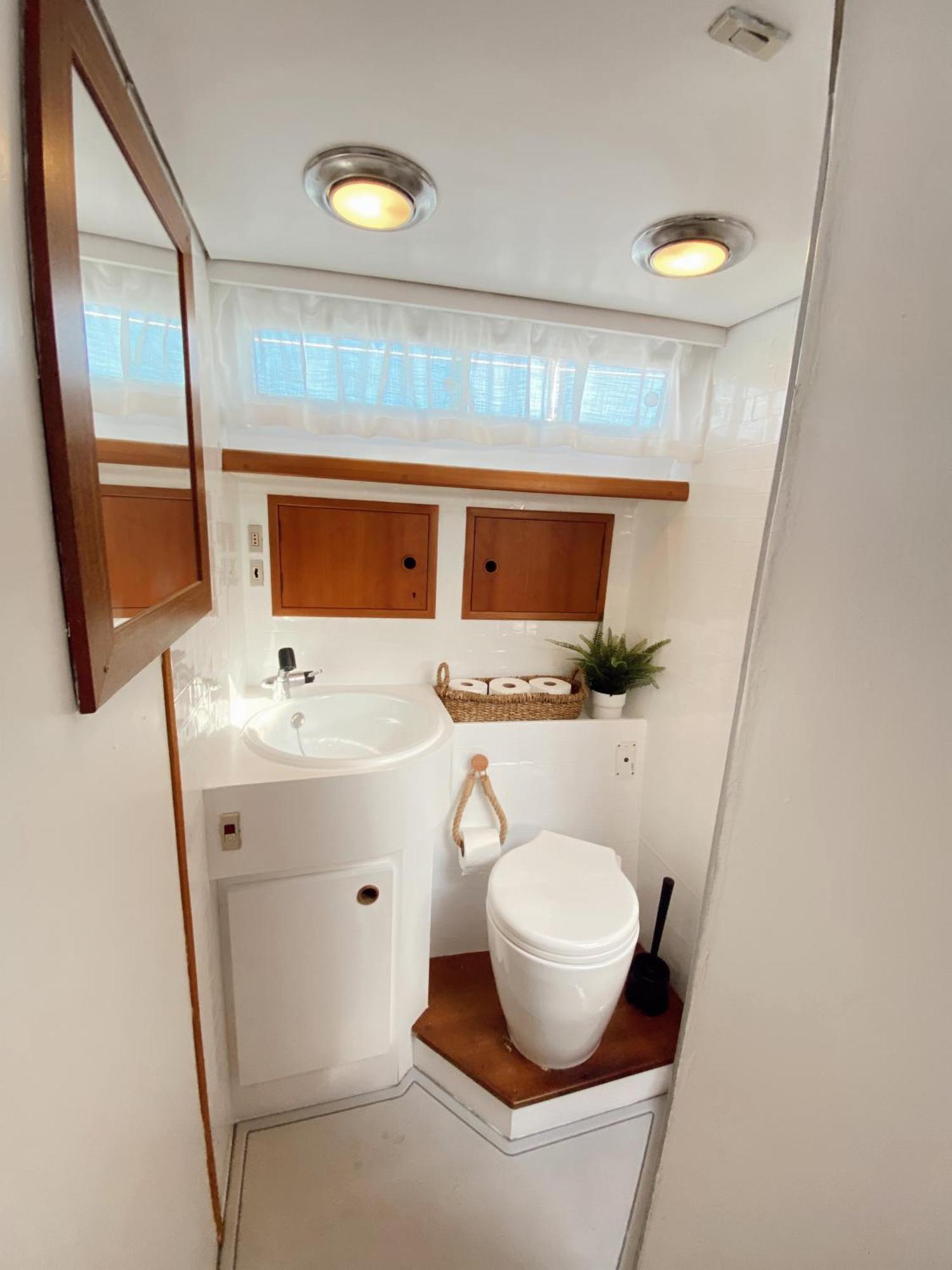 Malmo'S Yacht Hotel Valencia Kültér fotó